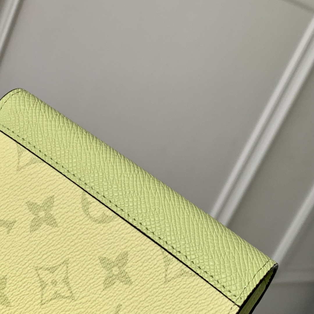 LV M14115 Louis Vuitton Passport Cover Taigarama Lemon Yellow - Default Title - View 4