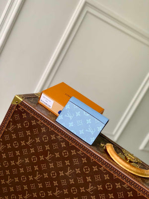 LV M14358 Louis Vuitton Passport Cover Taigarama Blue - Default Title - View 1