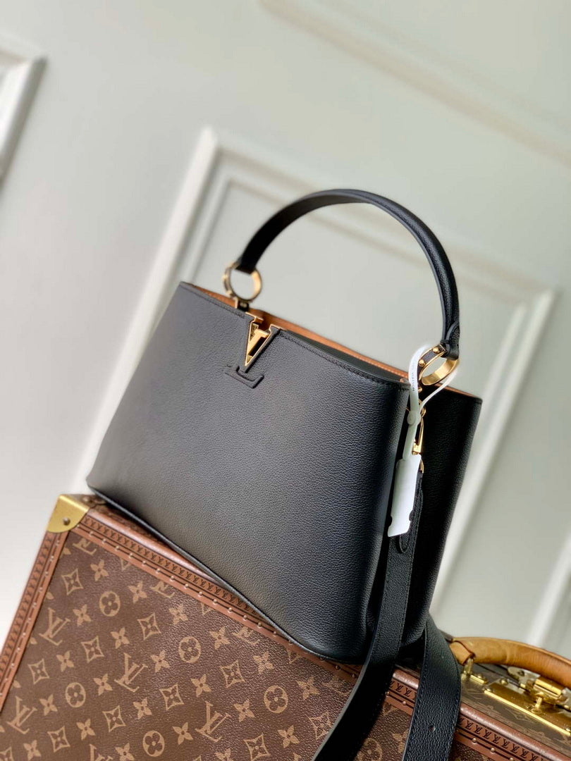 LV M14370 Louis Vuitton Capucines MM Souple Bag Black