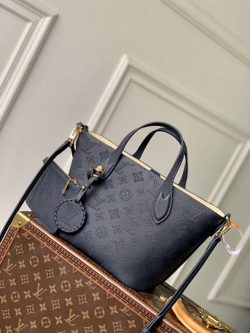 LV M14317 Louis Vuitton Blossom PM Handbag Navy Blue