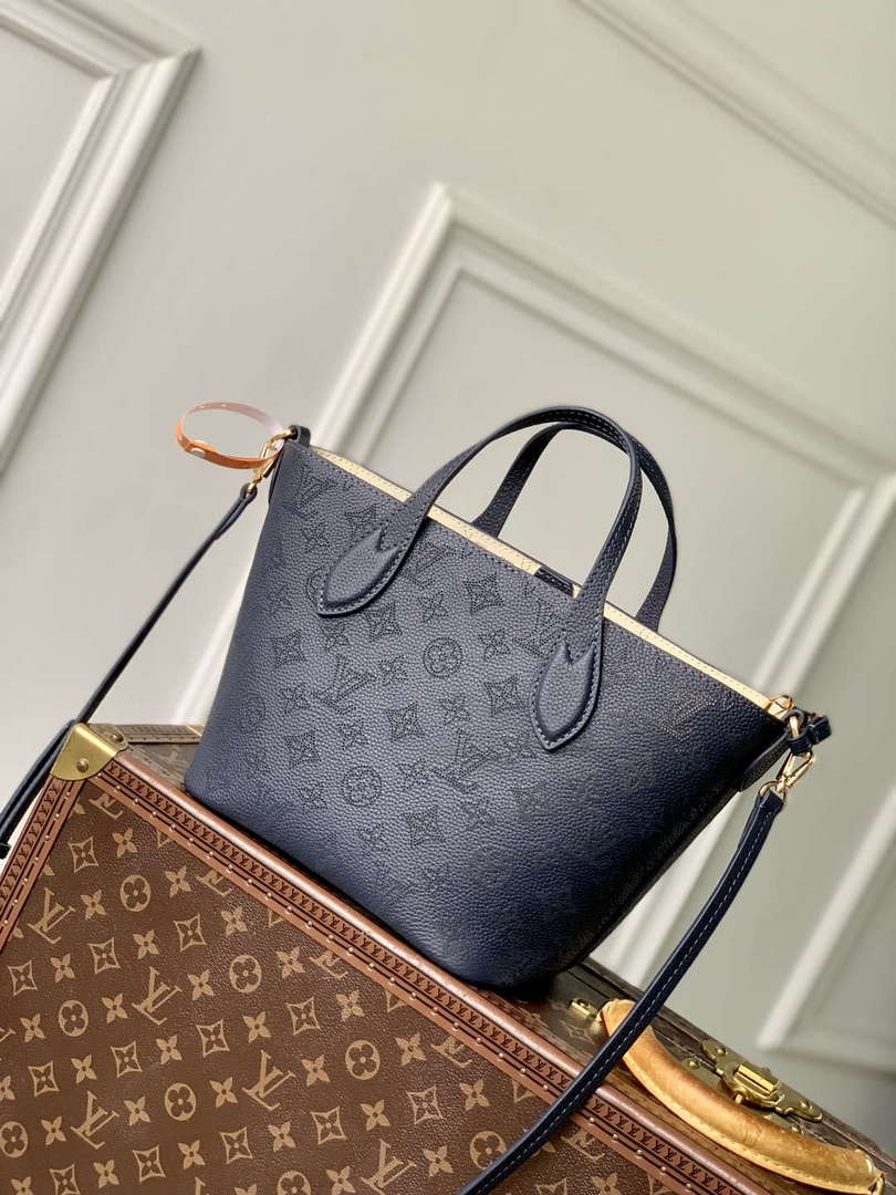 LV M14317 Louis Vuitton Blossom PM Handbag Navy Blue