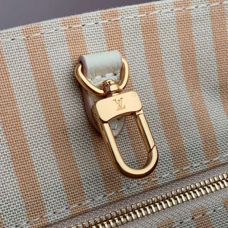 LV M14403 Louis Vuitton OnTheGo PM Bag Eden