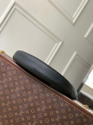 LV M14417 Louis Vuitton Low Key Cookie MM Bag Black - Default Title - View 4