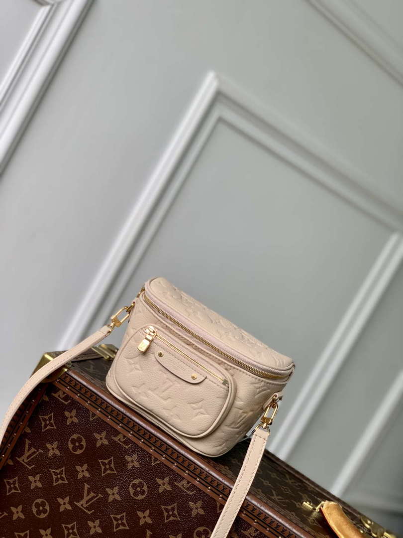 LV M14420 Louis Vuitton Mini Bumbag Sand