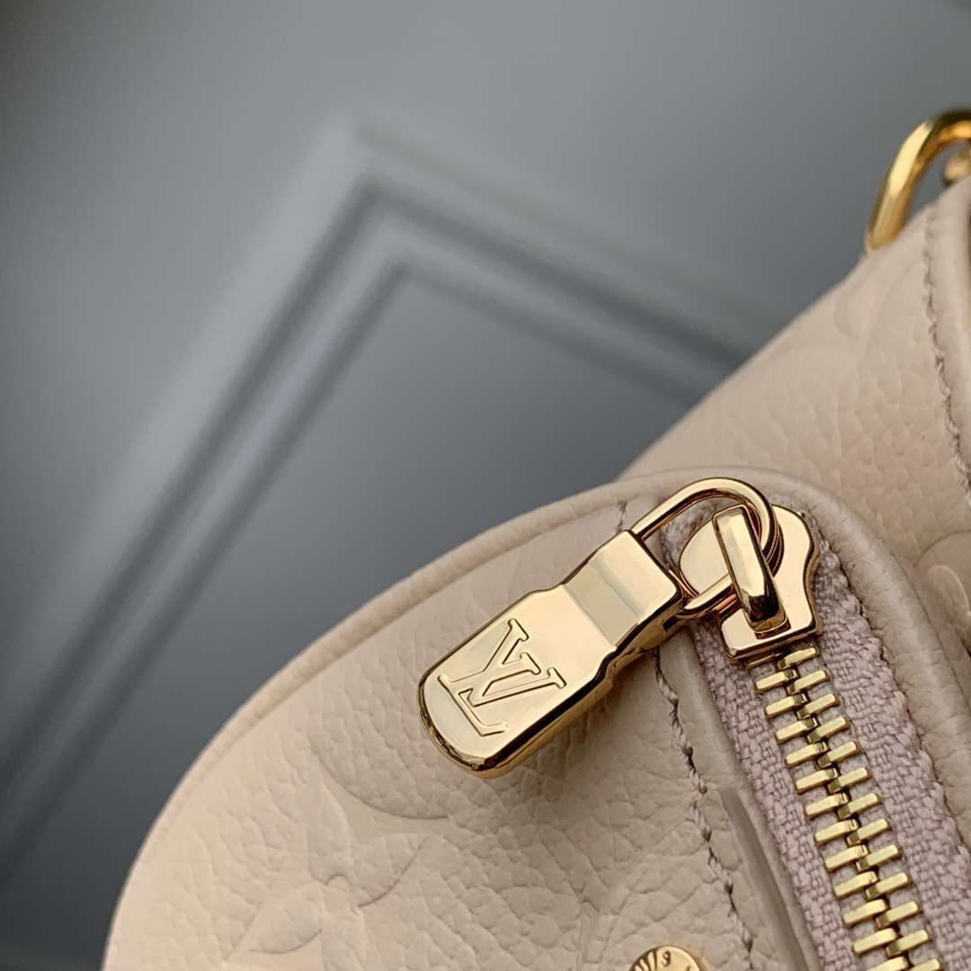 LV M14420 Louis Vuitton Mini Bumbag Sand