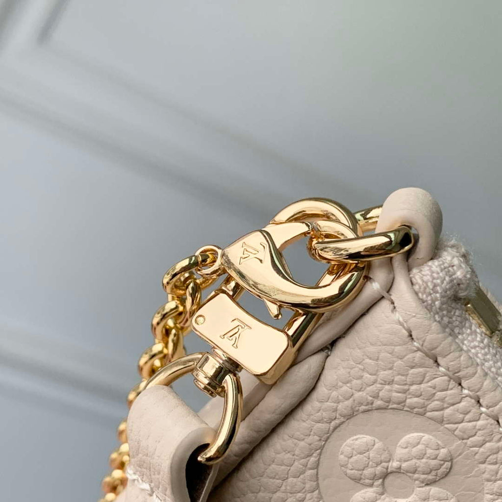 LV M14421 Louis Vuitton Easy Pouch Bag Sand