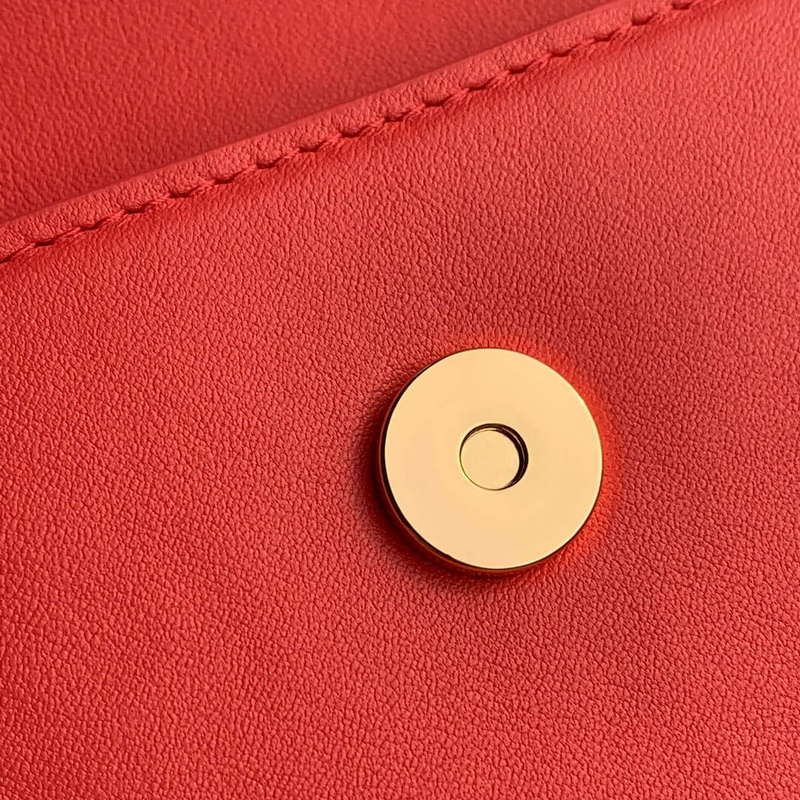 LV M14548 Louis Vuitton Wallet On Chain LV Bloom Bag Sweet Coral