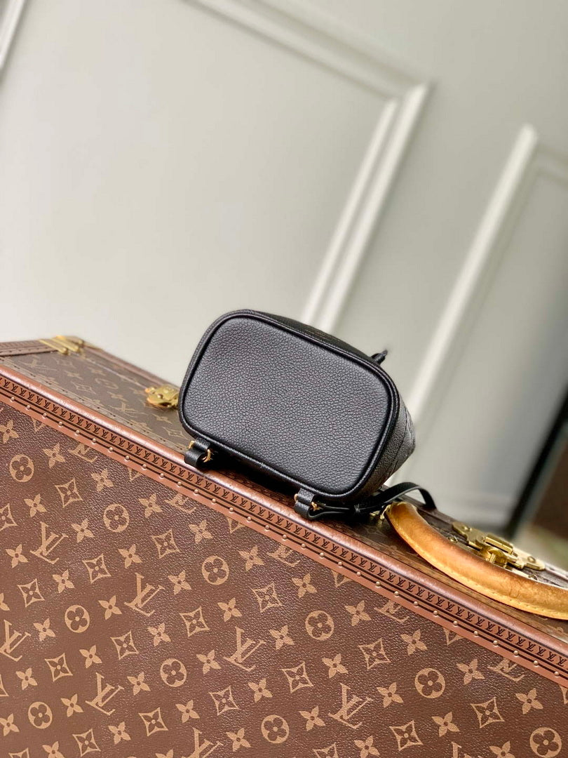 LV M14549 Louis Vuitton Nano No¨¦ Backpack Black