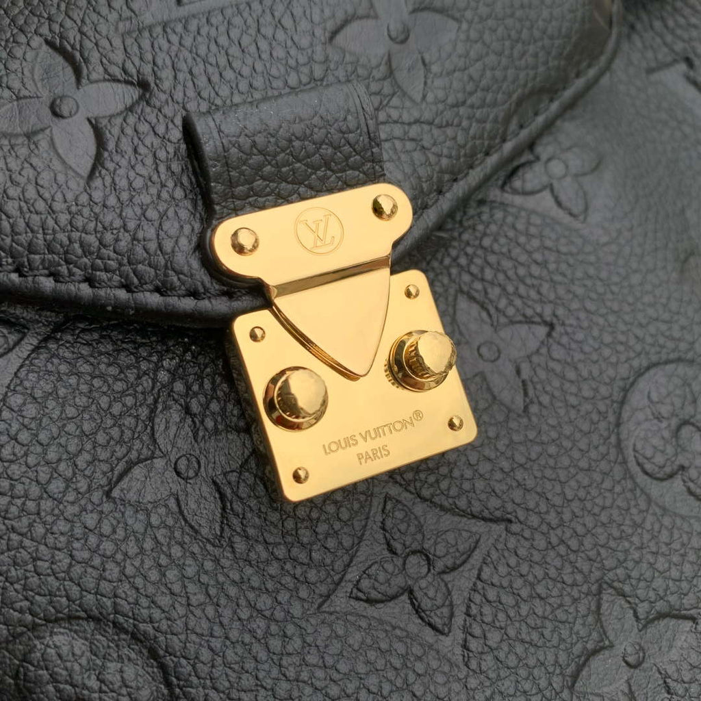 LV M14549 Louis Vuitton Nano No¨¦ Backpack Black