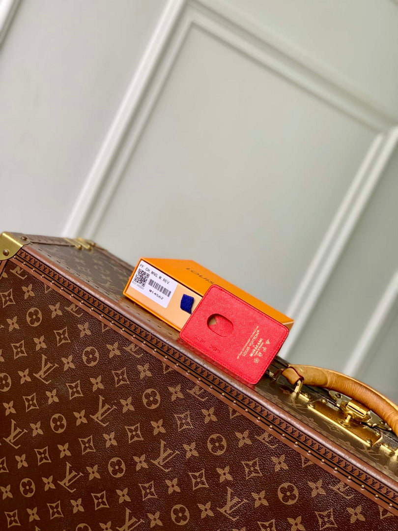 LV M14562 Louis Vuitton LV x TM Porte-Cartes Magnet