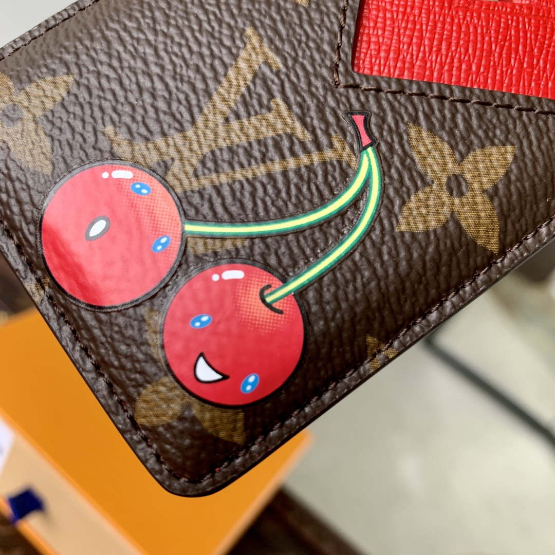 LV M14562 Louis Vuitton LV x TM Porte-Cartes Magnet