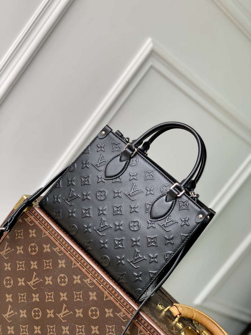 LV M14576 Louis Vuitton OnTheGo PM Bag Black