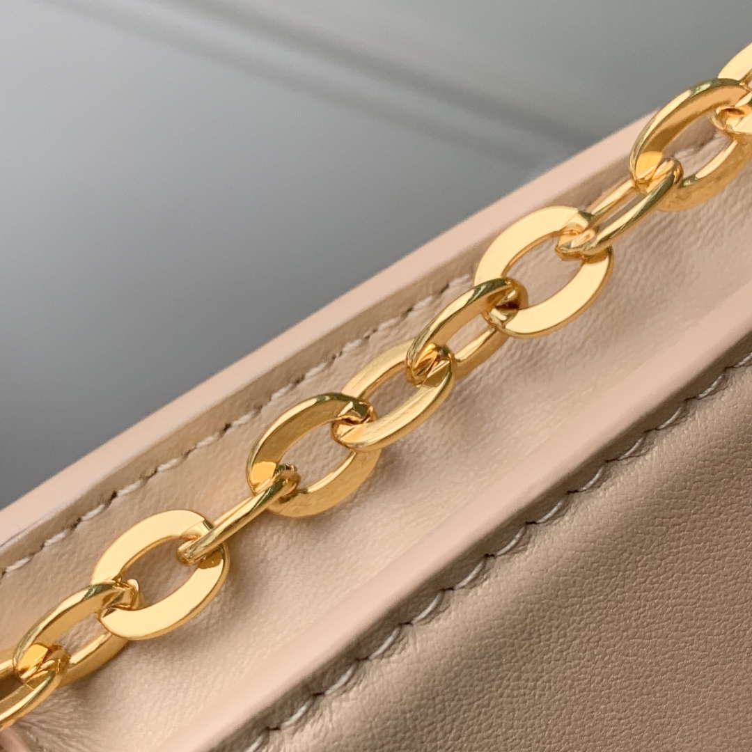 LV M14581 Louis Vuitton Wallet On Chain LV Bloom Bag Macchiato Cream