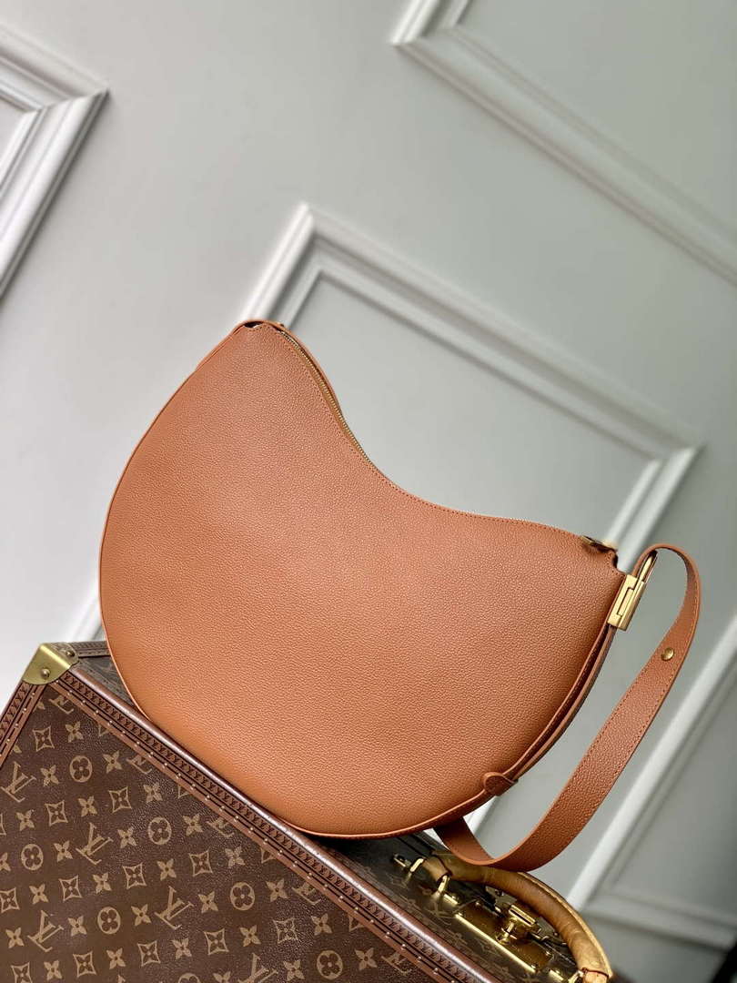 LV M14642 Louis Vuitton Low Key Cookie MM Bag Cognac