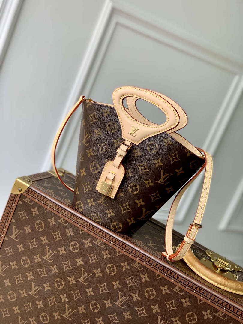 LV M14680 Louis Vuitton Rivage BB Handbag Monogram