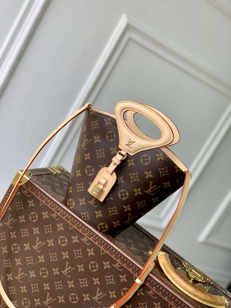 LV M14680 Louis Vuitton Rivage BB Handbag Monogram