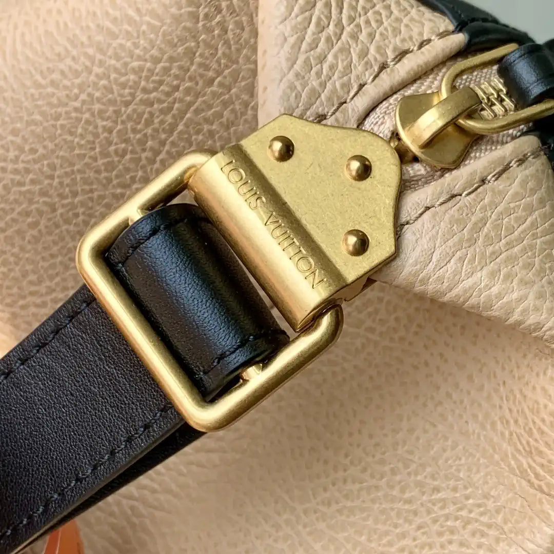 LV M14700 Louis Vuitton LV Biker MM Handbag Apricot