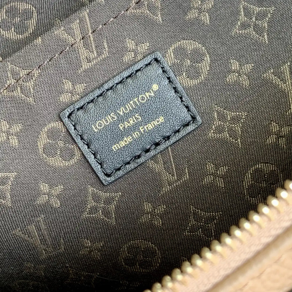 LV M14700 Louis Vuitton LV Biker MM Handbag Apricot