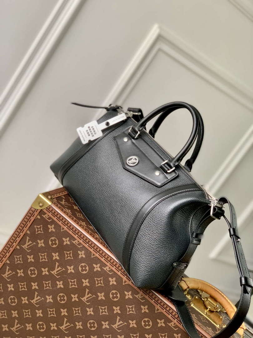 LV M14700 Louis Vuitton LV Biker MM Handbag Black