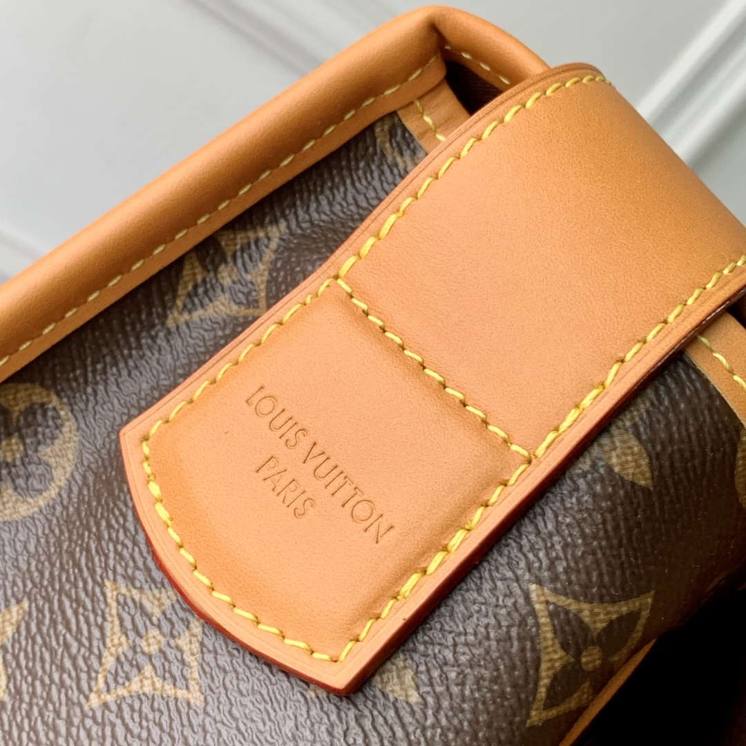 LV M14723 Louis Vuitton Satchel Messenger Bag