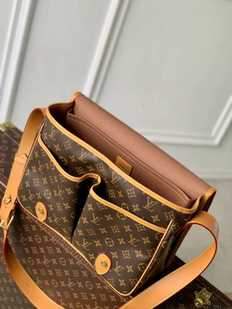 LV M14723 Louis Vuitton Satchel Messenger Bag