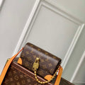 LV M14738 Louis Vuitton Steamer Wearable Wallet - Default Title - View 1