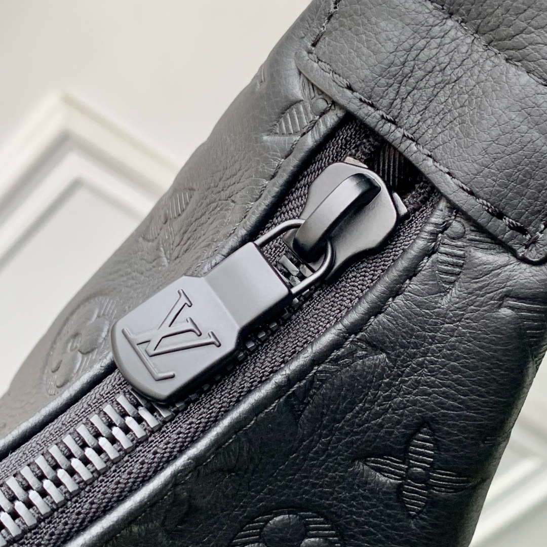 LV M14778 Louis Vuitton Hobo Cargo Bag Black - Default Title - View 6