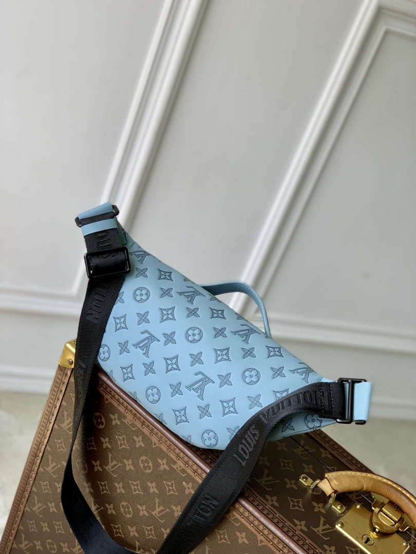 LV M14782 Louis Vuitton Rush Bumbag Sky Blue