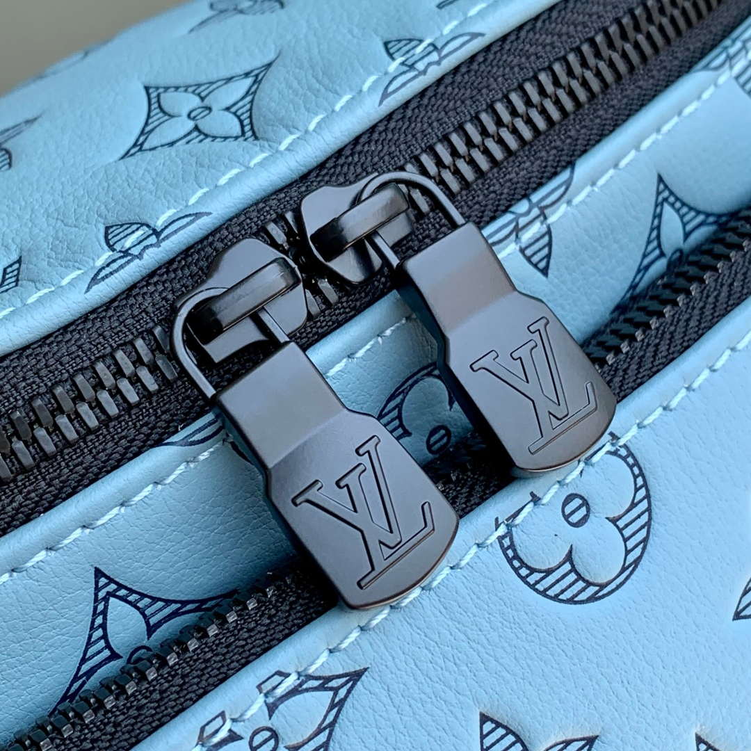 LV M14782 Louis Vuitton Rush Bumbag Sky Blue