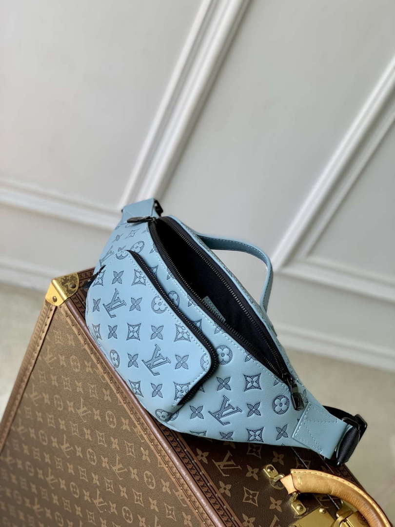 LV M14782 Louis Vuitton Rush Bumbag Sky Blue