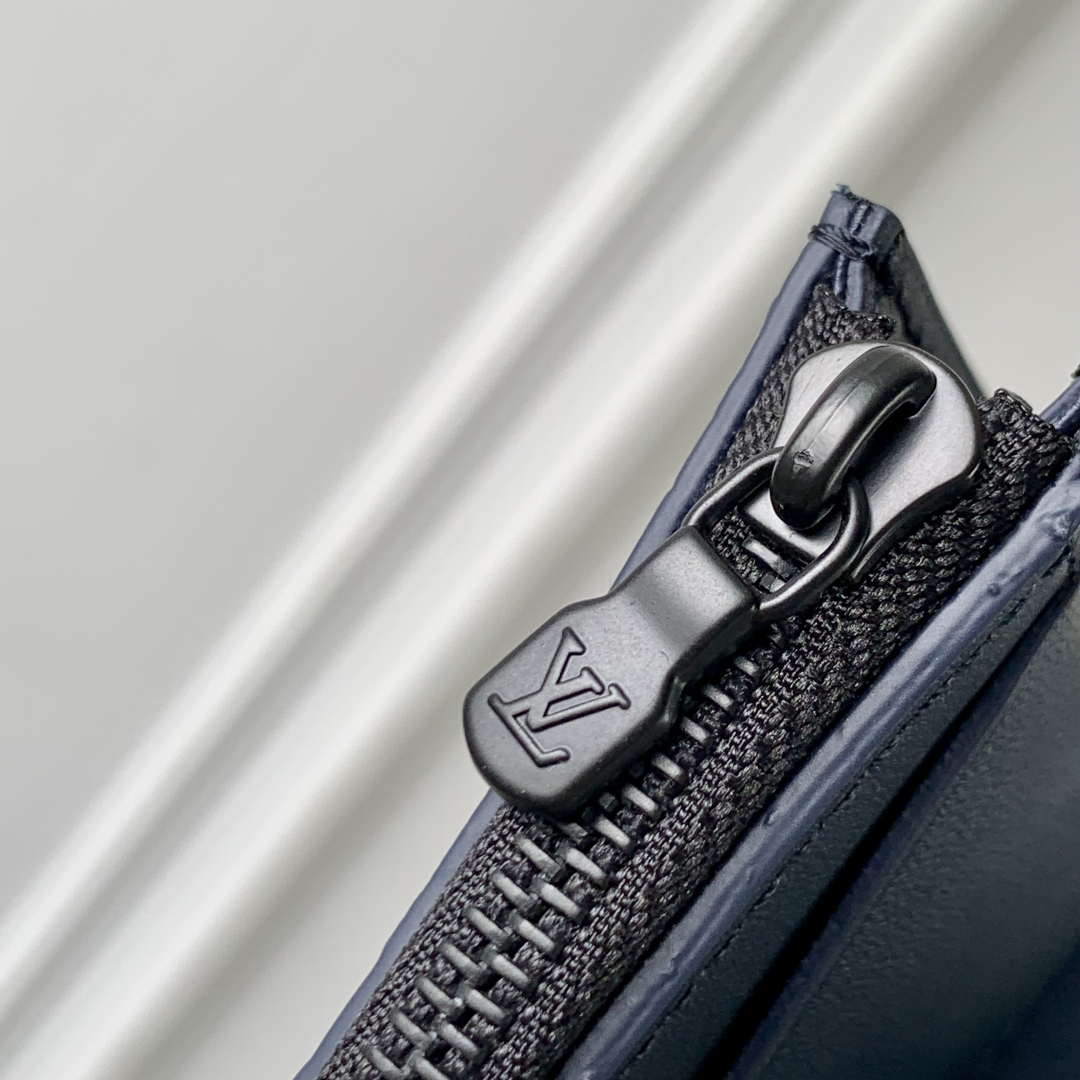 LV M14793 Louis Vuitton Victor Wallet Navy Blue - Default Title - View 7