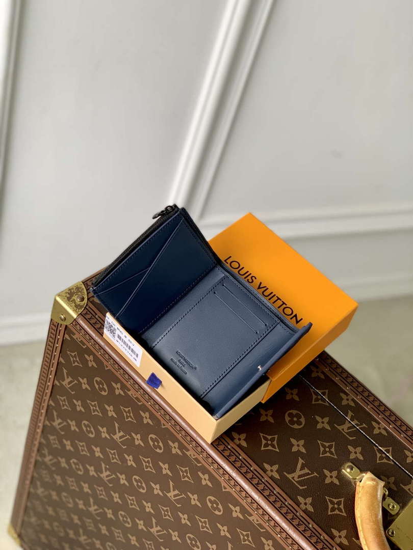 LV M14793 Louis Vuitton Victor Wallet Navy Blue