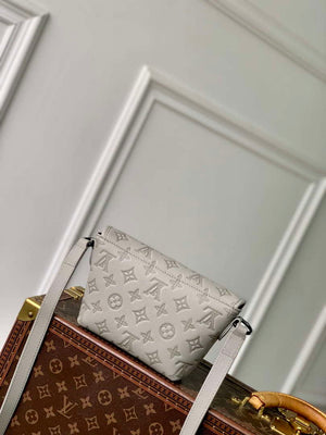 LV M14794 Louis Vuitton M12636 Pulse Wearable Wallet Sand - Default Title - View 3