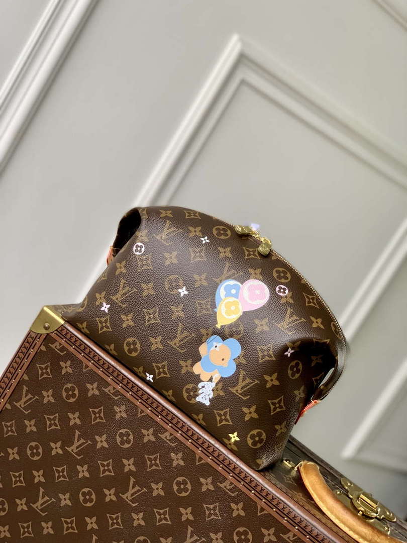LV M14891 Louis Vuitton Cosmetic Pouch GM Bag Monogram