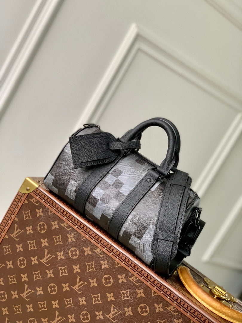 LV M14919 Louis Vuitton Keepall Bandouliere 25 Bag Black