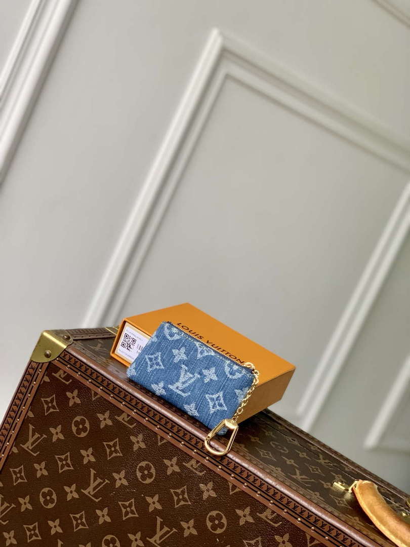 LV M14938 Louis Vuitton LV x TM Key Pouch Blue