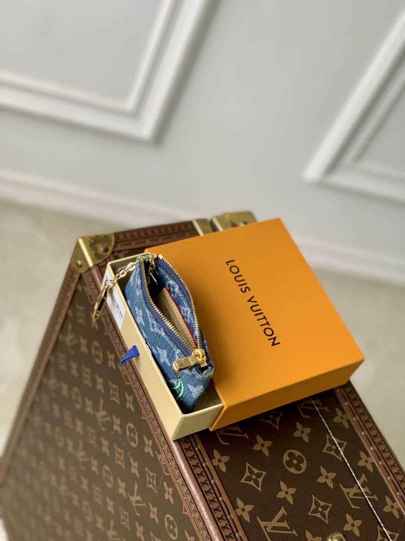 LV M14938 Louis Vuitton LV x TM Key Pouch Blue