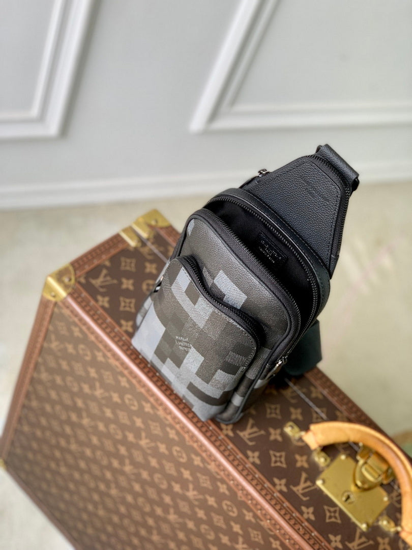 LV M14953 Louis Vuitton Avenue Slingbag Black