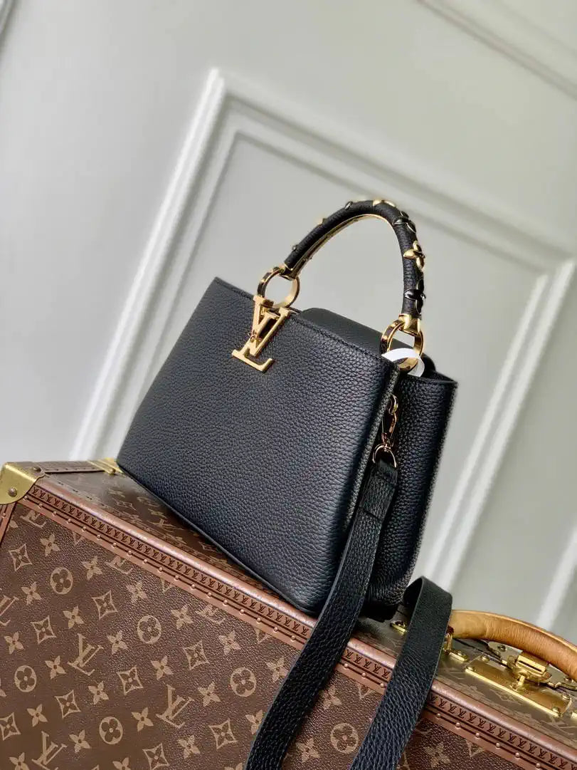 Louis Vuitton LV M14396 Capucines BB Bag Black