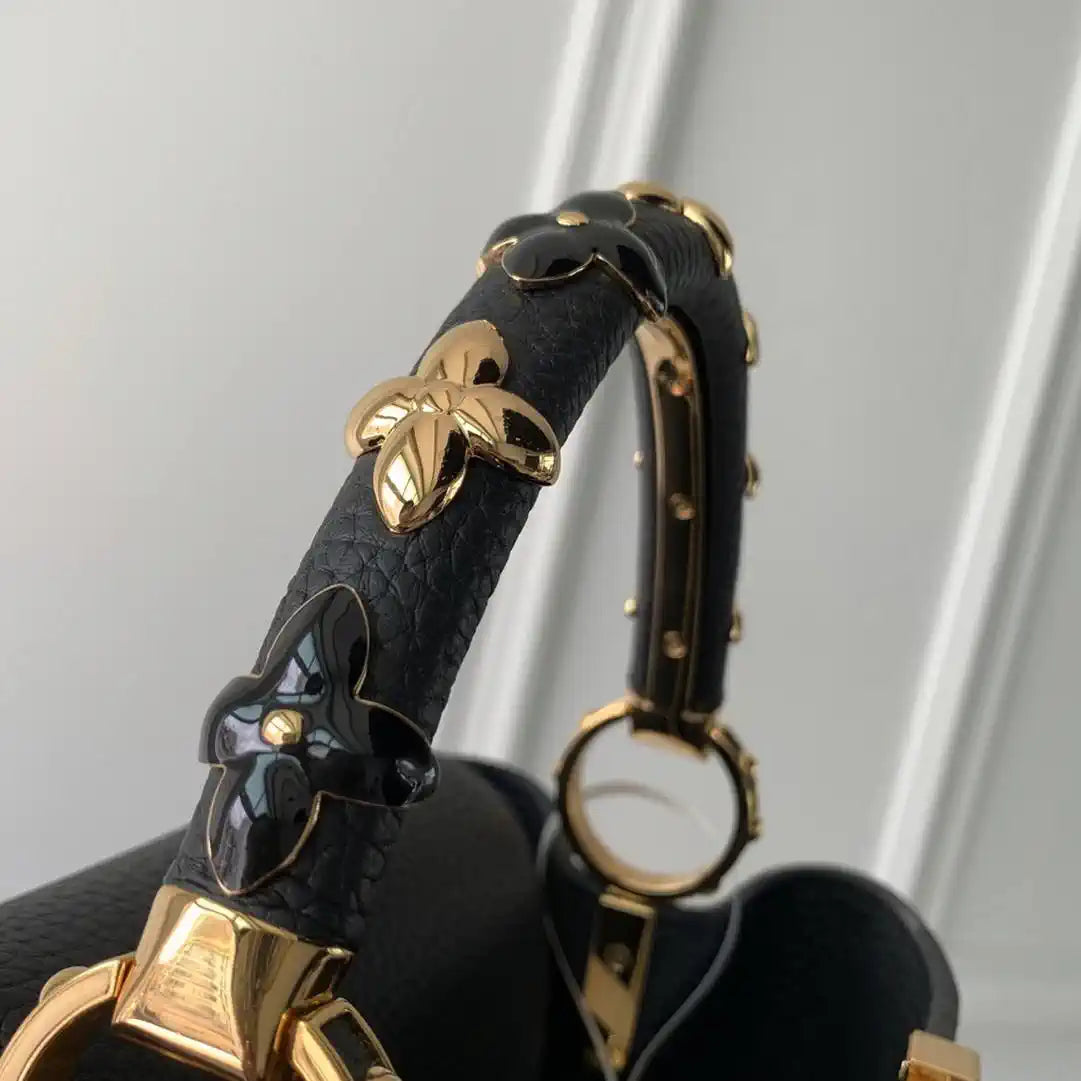 Louis Vuitton LV M14396 Capucines BB Bag Black