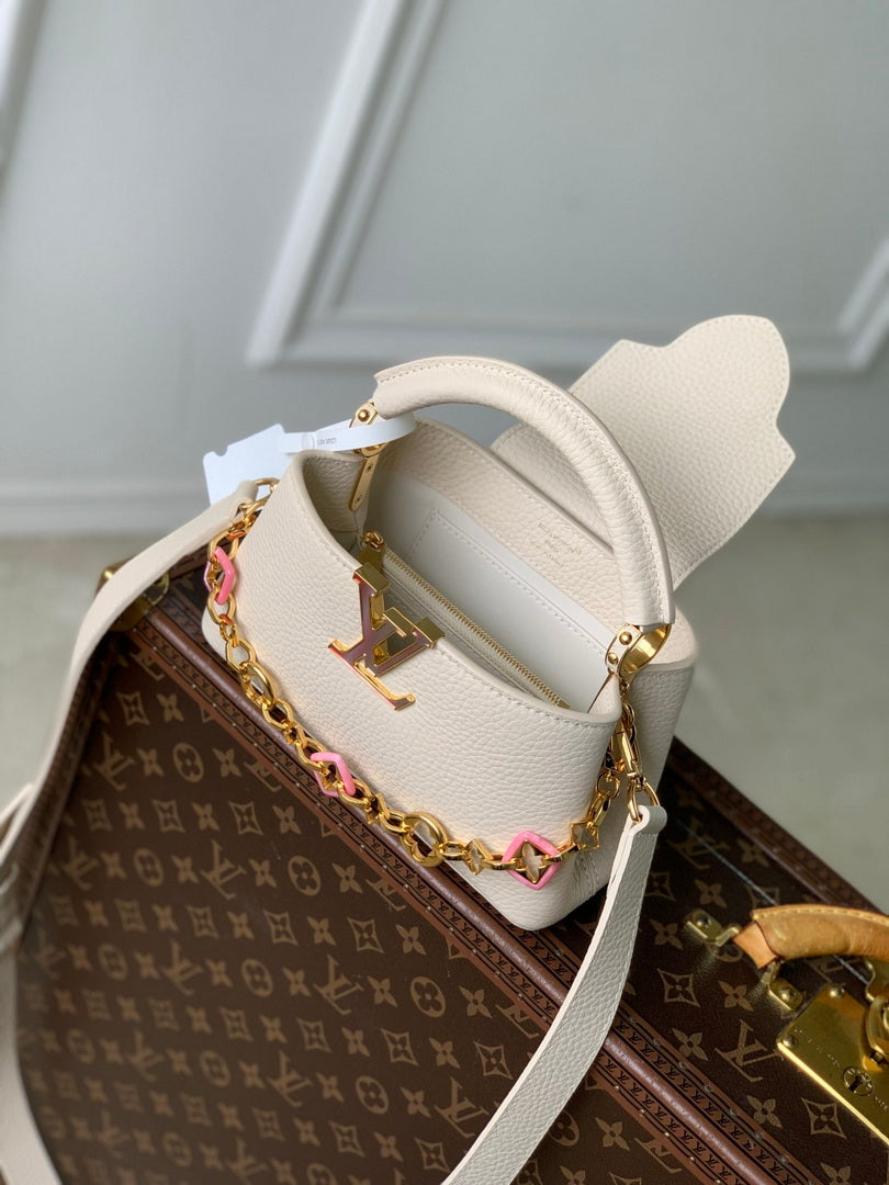 LV M14970 Louis Vuitton Capucines BB Bag White