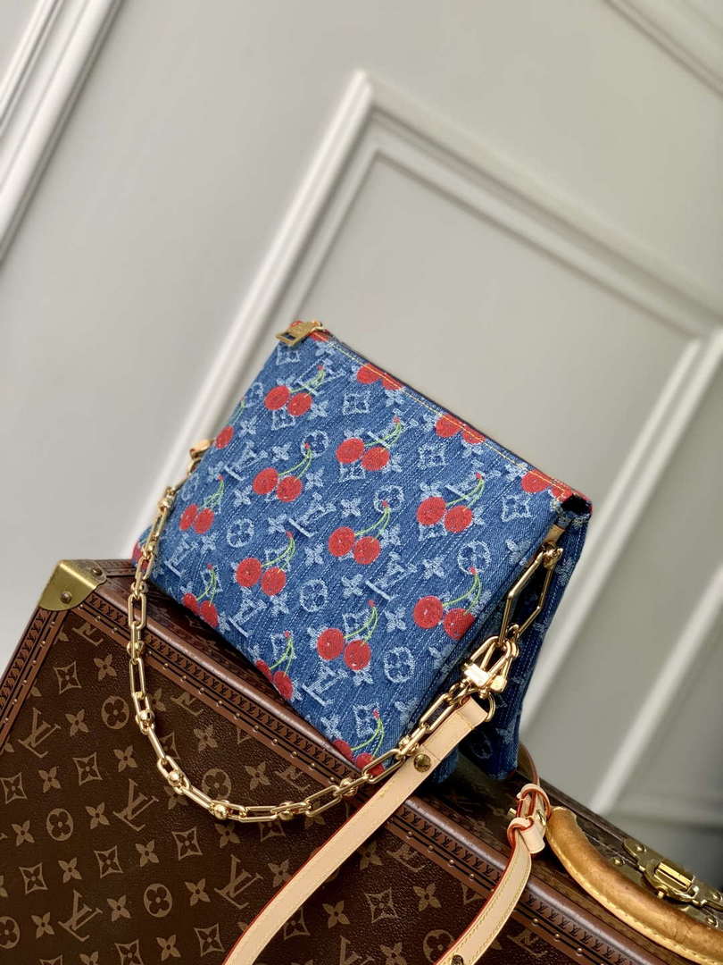 LV M14978 Louis Vuitton LV x TM Coussin PM Bag