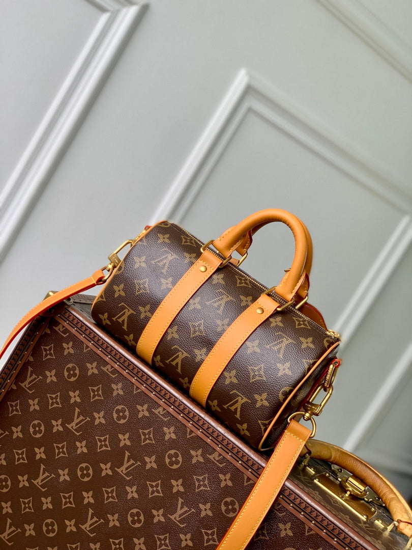 LV M14981 Louis Vuitton Keepall 25 Cargo Bag