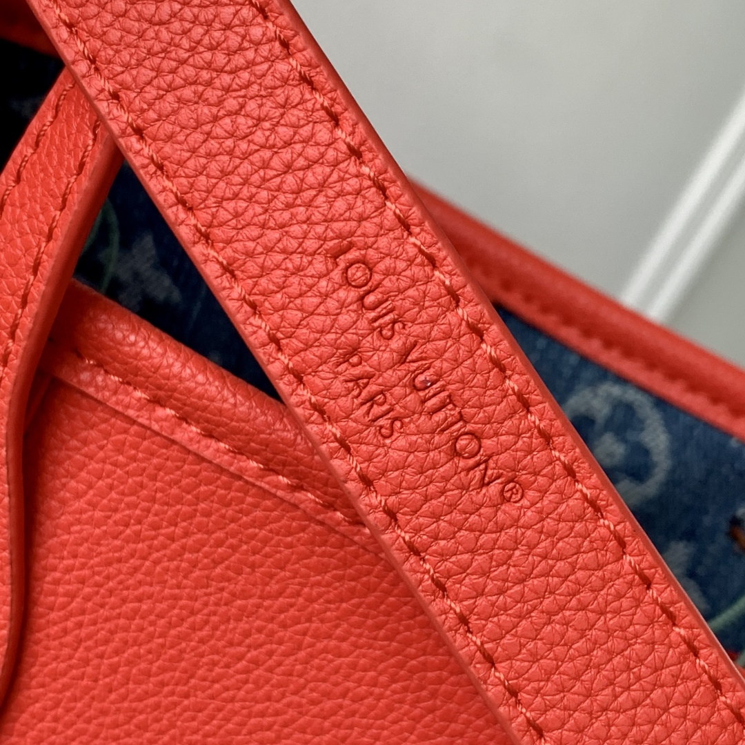 LV M14997 Louis Vuitton LV x TM Neverfull Inside Out BB Bag