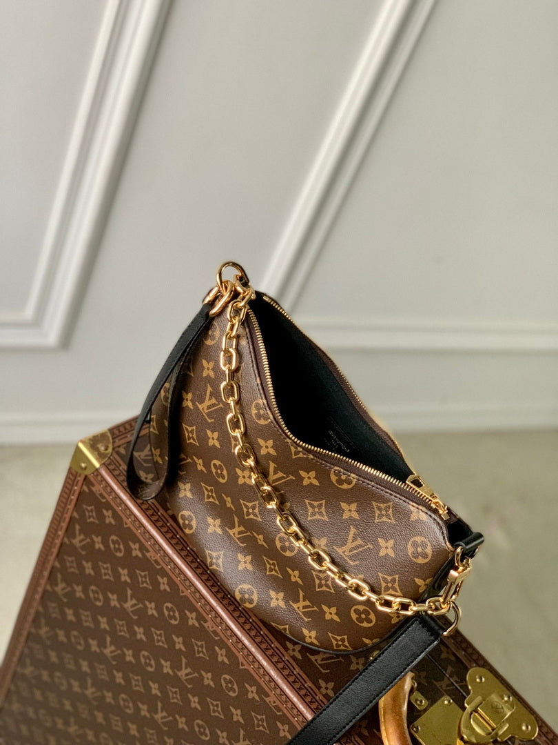 LV M15056 Louis Vuitton Cookie BB Bag