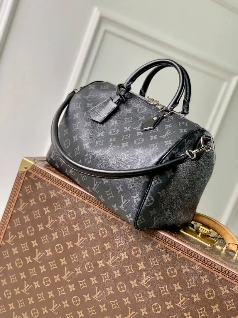 LV M15102 Louis Vuitton LV x TM Speedy Soft 30 Bag Monogram Eclipse