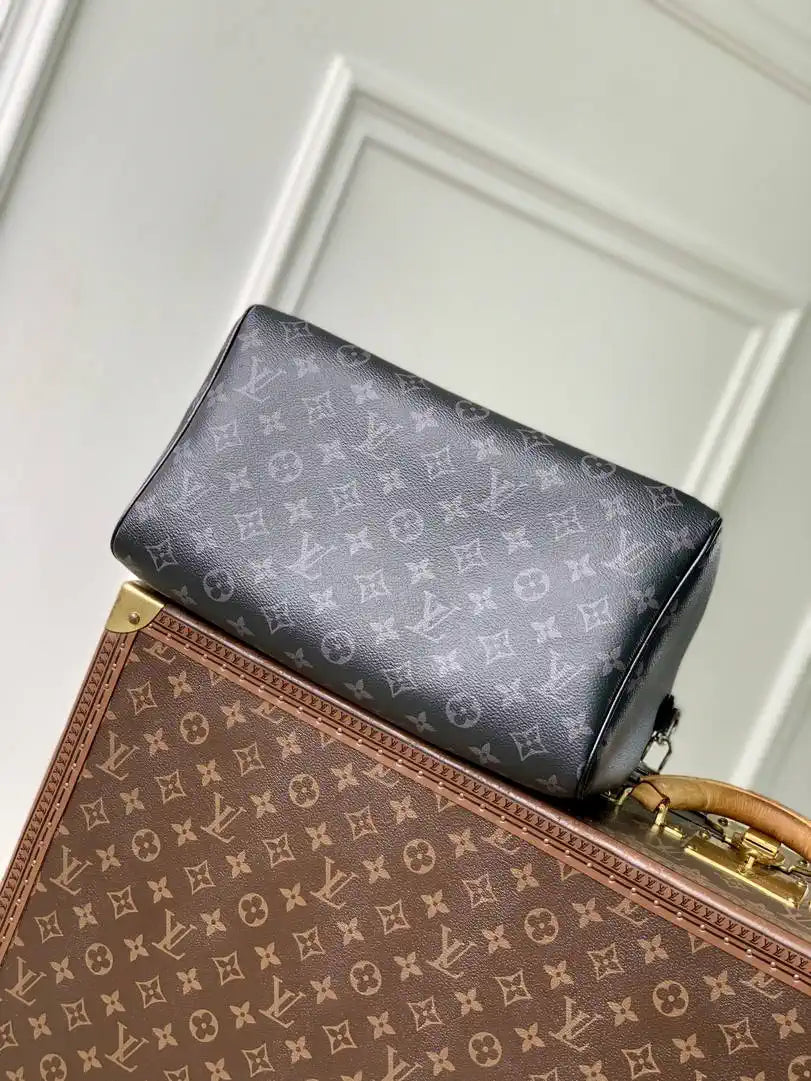 LV M15102 Louis Vuitton LV x TM Speedy Soft 30 Bag Monogram Eclipse