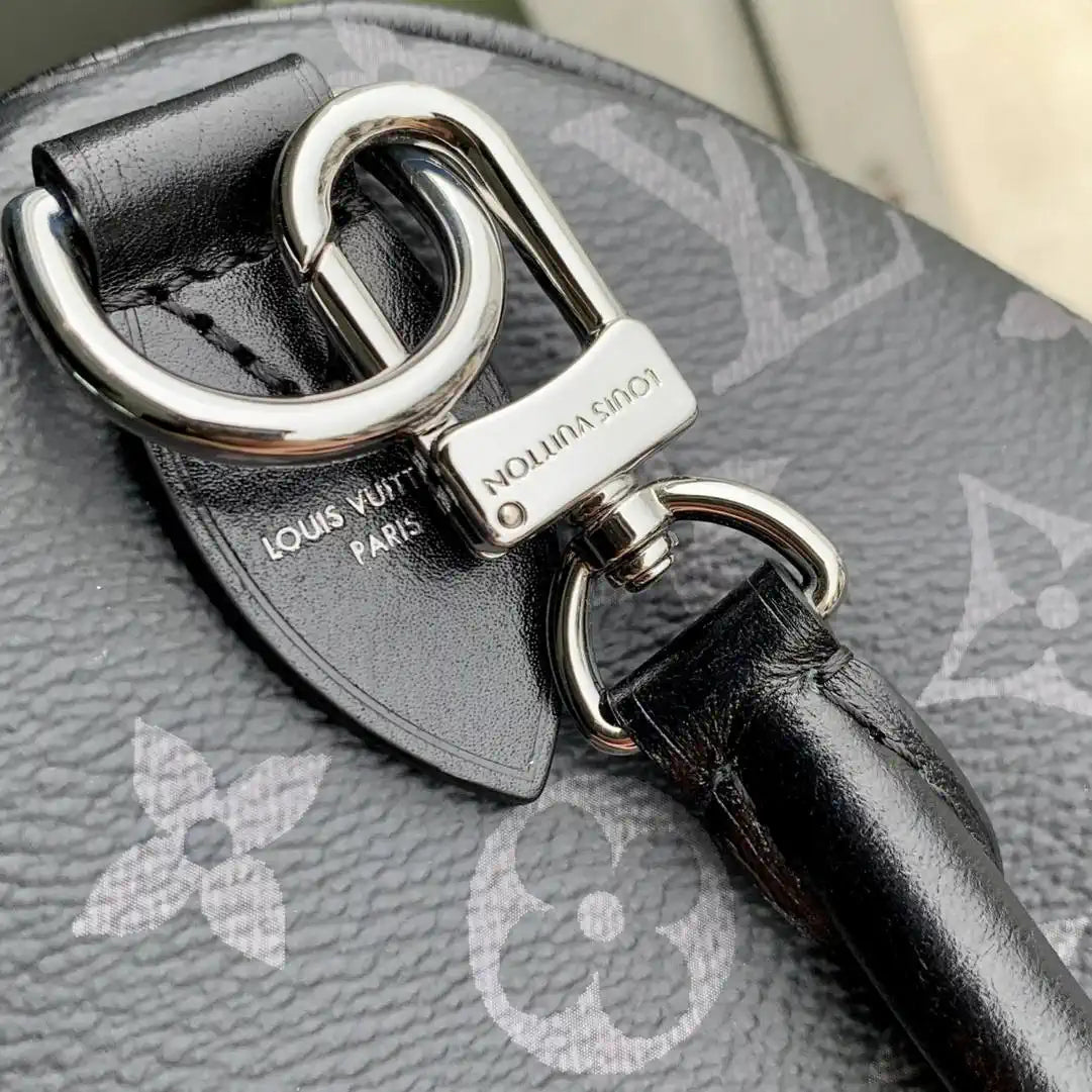 LV M15102 Louis Vuitton LV x TM Speedy Soft 30 Bag Monogram Eclipse