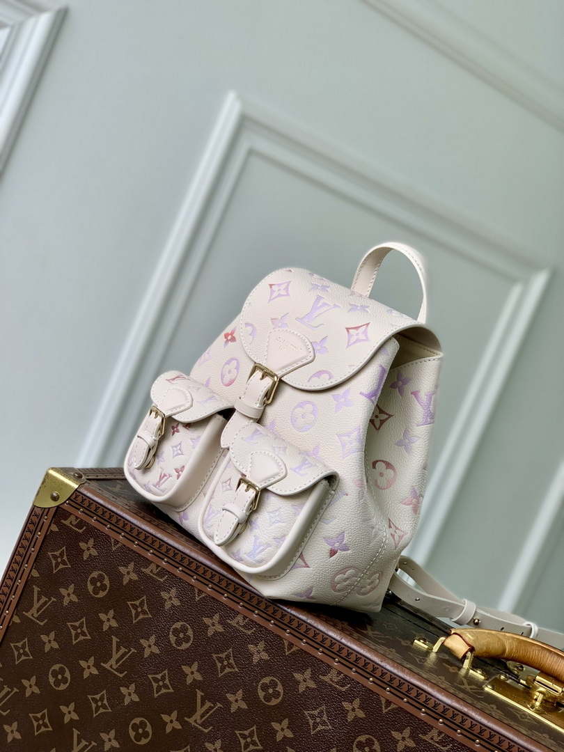 LV M15113 Louis Vuitton Backup Backpack Dream Cream