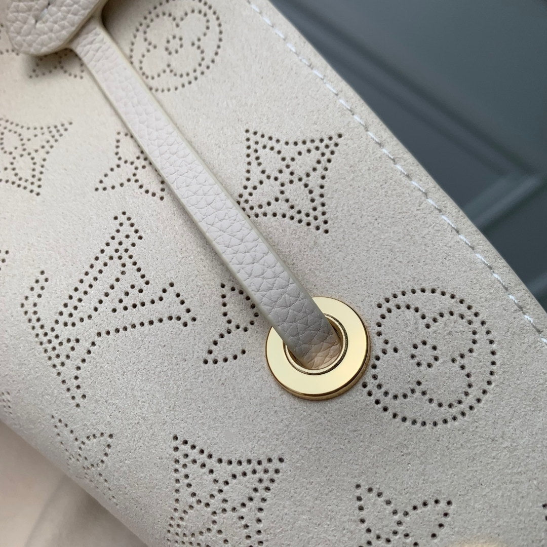 LV M15116 Louis Vuitton Bella Tote Bag Dream Cream